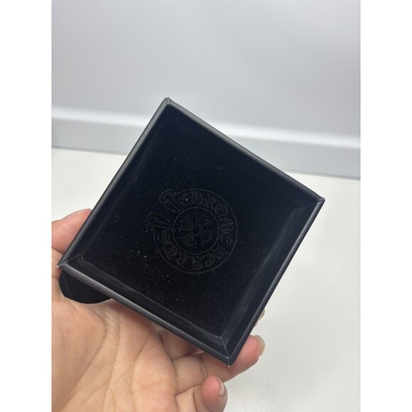 CHROME HEARTS AUTHENTIC BLACK JEWELRY DISPLAY BOX 3.5 X 3.5 X 2'' VELVET INSIDE - Picture 6 of 8